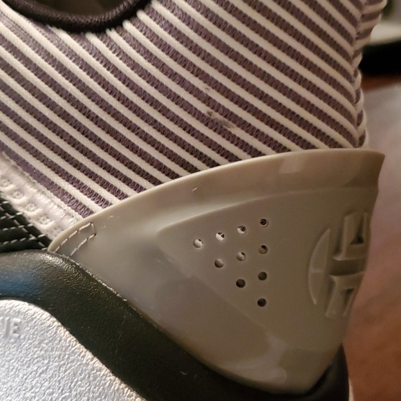 Adidas James Harden Stepback Size 19 - Picture 4 of 9